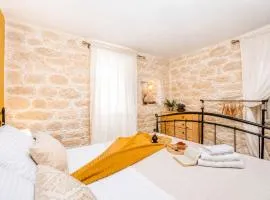 Golden Dream in Diocletian Palace