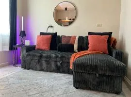 Beach Town 1B Apartment with Social Tropical Vibe