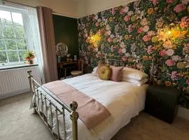 The Horsefair Pub & Rooms