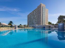 SOL by Meli&aacute; Barbados, hotel in Magaluf