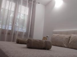 Casa delle Magnolie Valpolicella vicino Verona Free Parking, hotel v destinácii Pedemonte