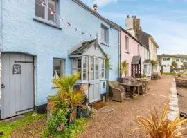 Quay Cottage - Waterfront Cottage in Dittisham, Sleeps 8