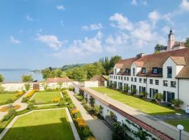 Bodensee-Schloss Maurach, отель в городе Ульдинген-Мюльхофен