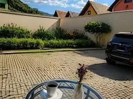 Chalé Charmoso na Serra de Penedo