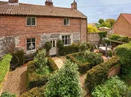 Host & Stay - Woodcutters Cottage