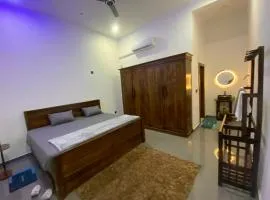 ZEN House Arugambay