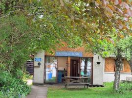 Newtonmore Hostel, hotell i Newtonmore
