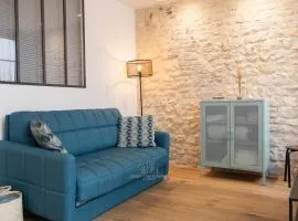 Appartement Climatisé avec terrasse-Pied du Port