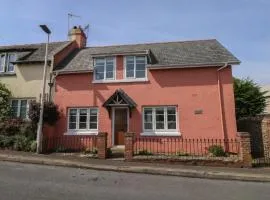 Tracey Cottage
