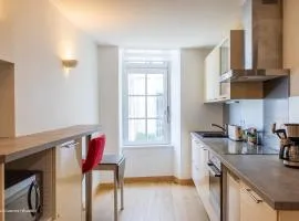 Studio au pied du port