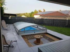 Maison avec piscine et animaux acceptés - 6 pers. - FR-1-582-549