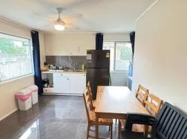 Renovated 5 BR Home with 4 AC and Free Parking