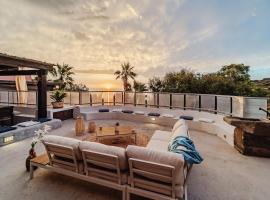 Alba Chiara & Mila - Sea View, Terrace and Jacuzzi、Tracinoのホテル