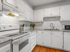 Family-friendly 3BR near Trails with Patio
