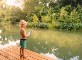 Riverfront Estate - Pool, Hot Tub - Sleeps 24