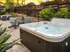 Walk to Beach Luxury Home Walk to Restaurants villa