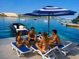 Villa Olivija-in front of beach!