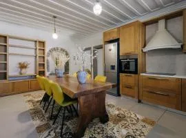 Mesta Grand Residence