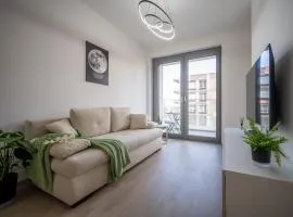 Metropolis Residence Apartment