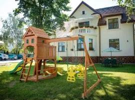 Villa Garden Apartments