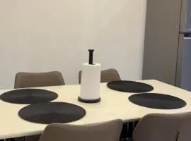 Oak Serviced Apartment