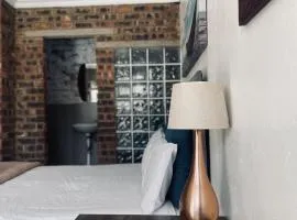 Limonite GuestHouse