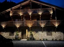 Suite cosy avec vue montagne dans chalet d'exception
