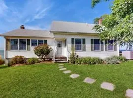 North Fork Waterfront Gem