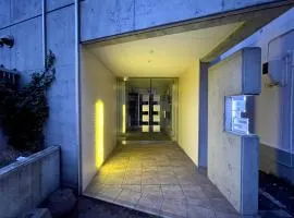 3-5札幌駅から徒歩10分の広々38平米のデザインアパートメントのエアコン洗面台完備