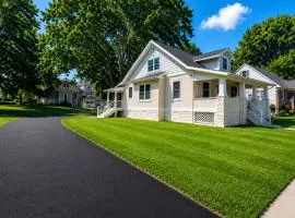 FIFA World Cup 20 min From Philly Home Sleeps 12 with 10 Car Parking
