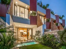 Six Palm 4 - 2BR Villa With Rooftop Near Padang Beach