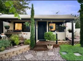 Lucky 13 Garden Escape - Near Adelaide CBD