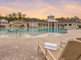 2 Private Suites Pool Near Beaches & Golf