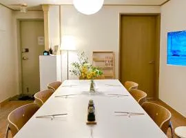 Stay Raum l 8인숙소 야구장 1분 성심당 5분 무료주차