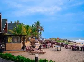 West Bay Palm Tree Beach Resort
