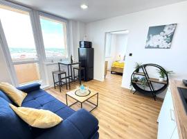 Sky View Apartmán 10 patro, hotel i Břeclav
