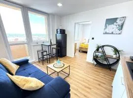 Sky View Apartmán 10 patro