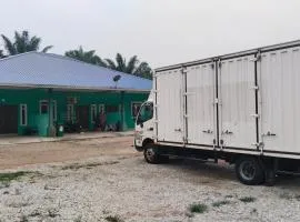 Cik Salma Homestay