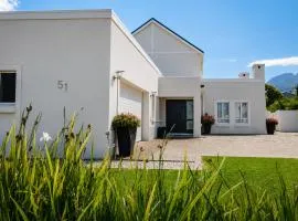 Fifty1 on Long on Kingswood Golf Estate
