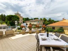95a-appartamento vicino al mare con posto auto e aria condizionata