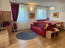 Dolomites Essence, hotel din Falcade