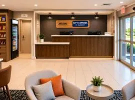City Express by Marriott Lafayette