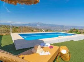Villa Pajaritos Iznate by Ruralidays