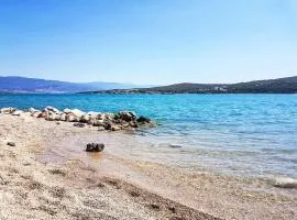 Holiday Home Insel Krk - Restauriertes Steinhaus by Interhome
