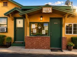 Oak Motel Modesto CA