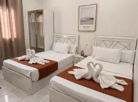 Royal Crown Cairo Hotel
