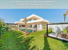 Villa Lilas-Luxe Pool, Steam Room & Gym, hotel v destinaci Segraga