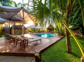 Viesnīca Gondwana Hakusembe River Lodge pilsētā Rundu