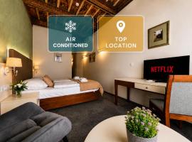 The Golden Wheel Hotel، فندق في براغ