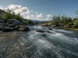River Edge Home Stay